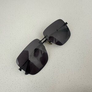 Dezi 2000s Black Sunglasses